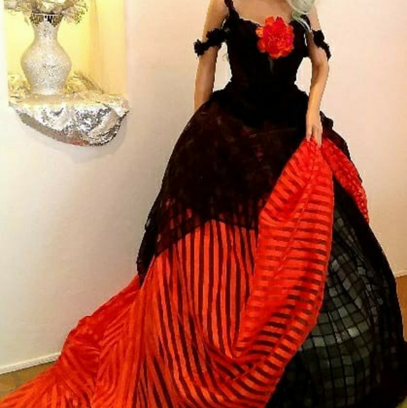 Sample Gown Only - DRUNELLA Goth Black & Orange Wedding Ballgown Set - Picture 2 of 7